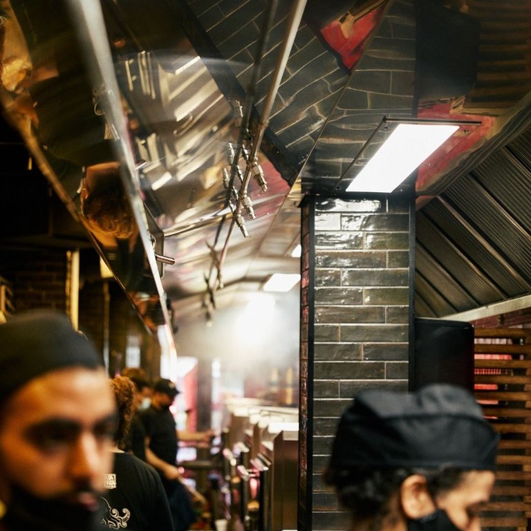 Campana extractora Indok de Morgui en Pura Brasa Platja d'Aro