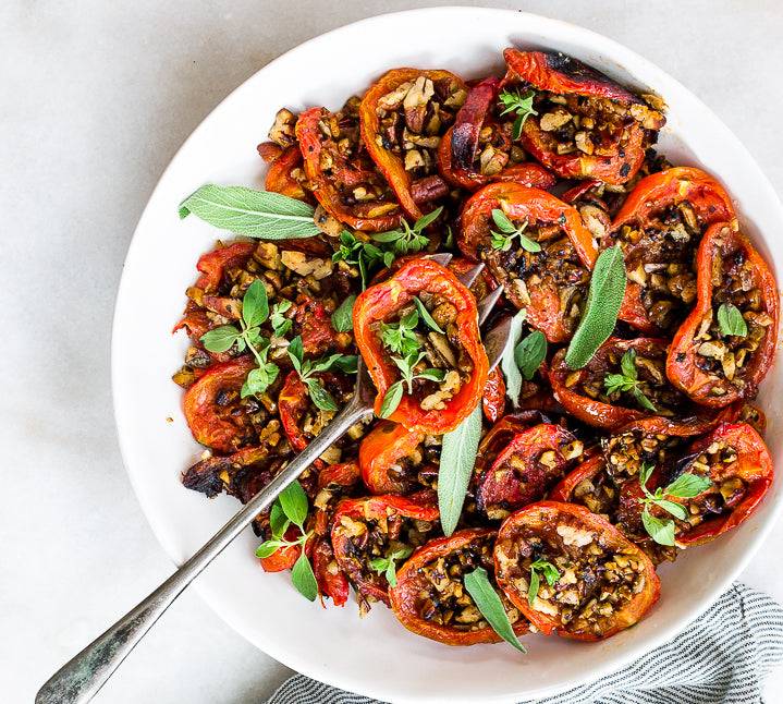 Recipe: Roasted Tomatoes with Savory Pecan Crumble