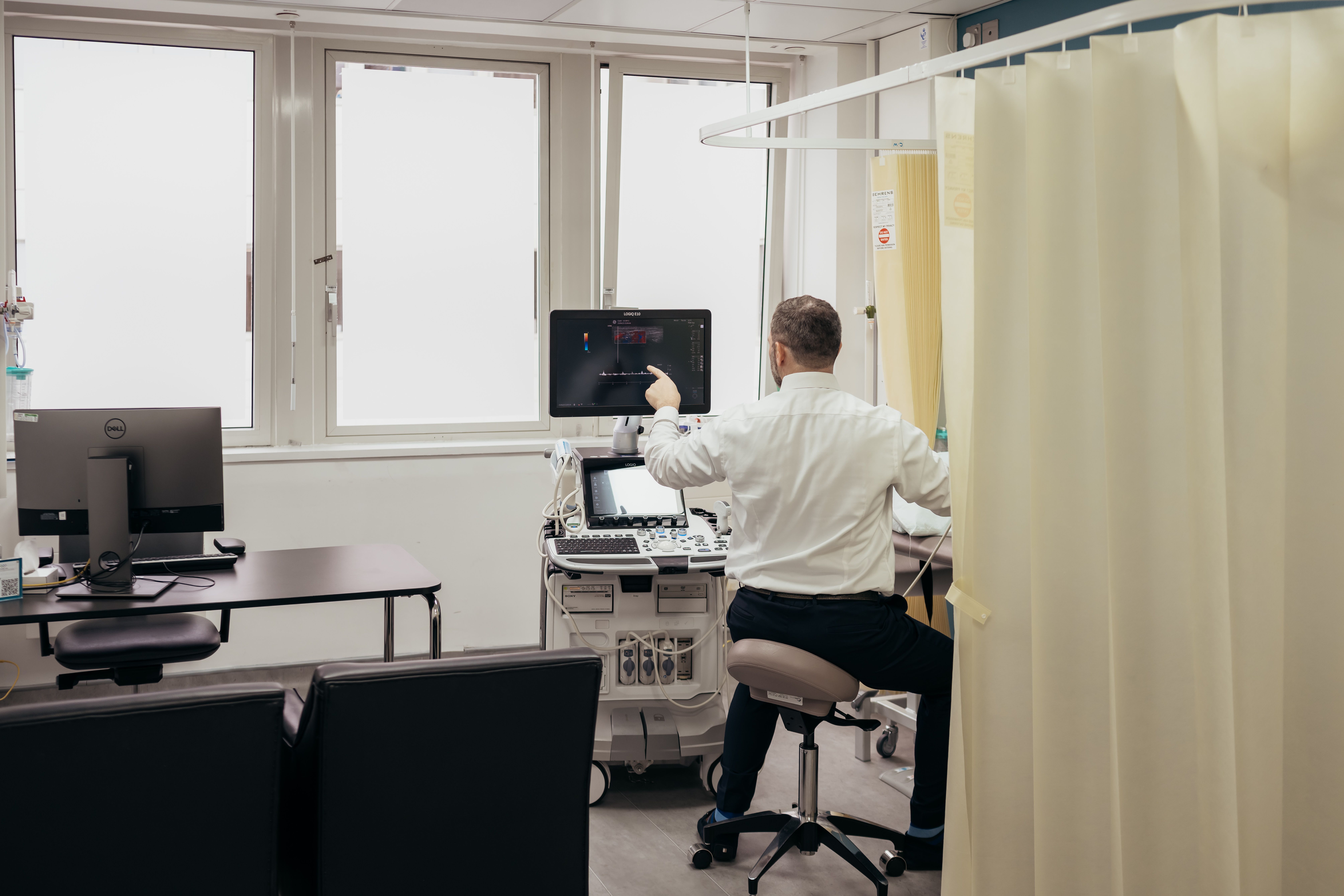 Mr Giangiacomo Ollandini performing a diagnostic Penile Doppler Ultrasound to assess a case of Peyronies disease assessment in his London clinic.