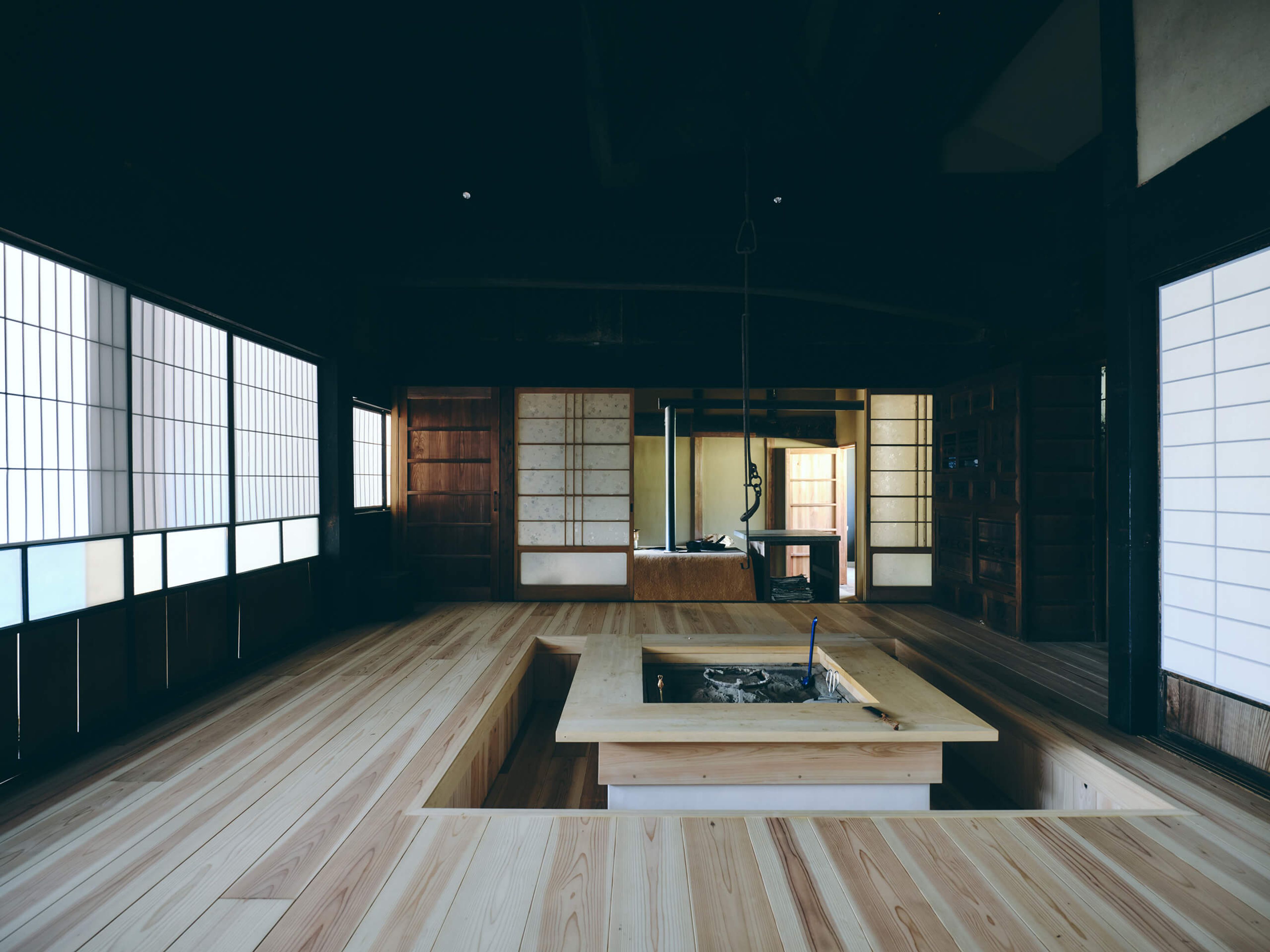 Awakura gallery 22