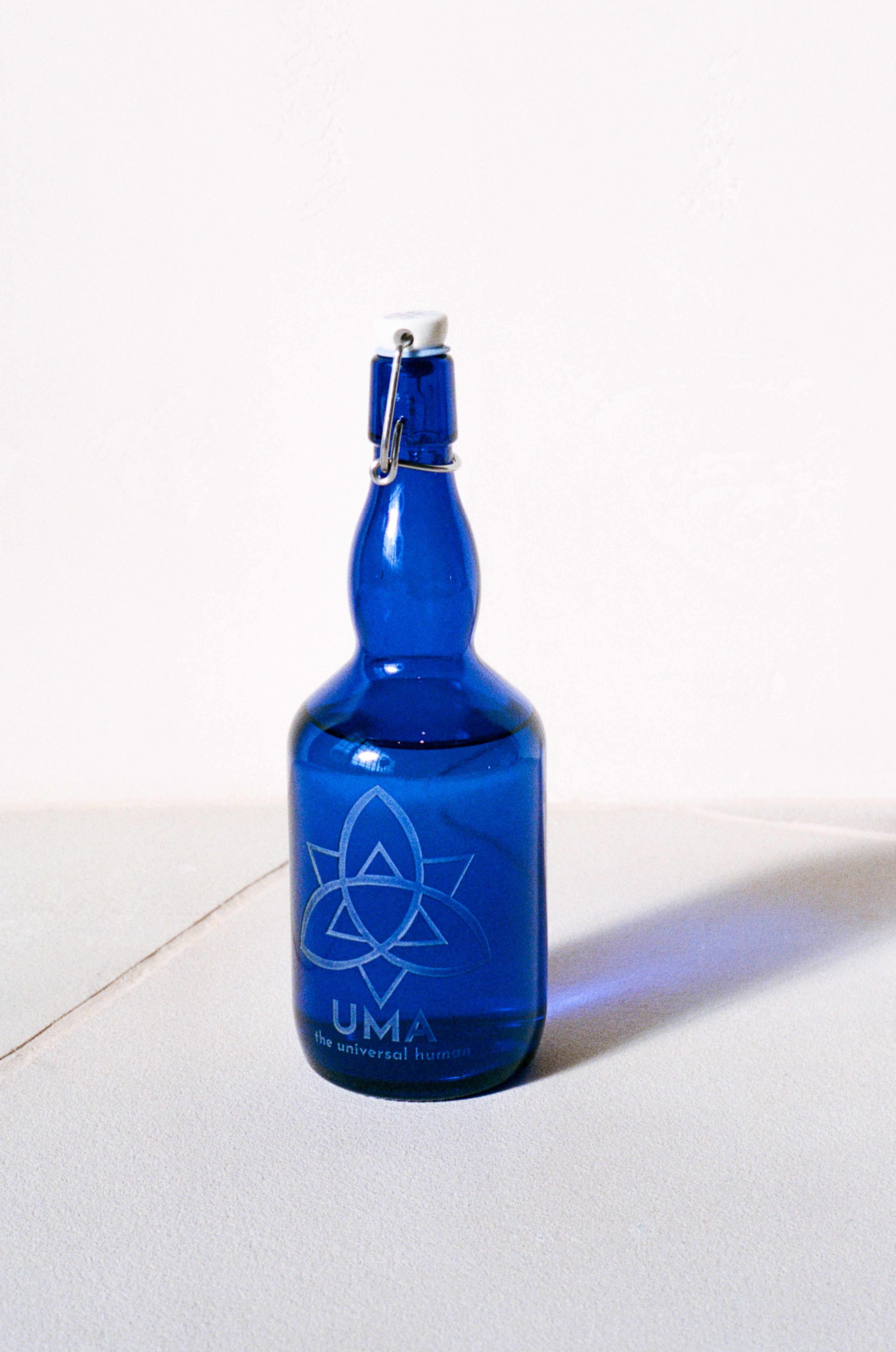Blue Bottle Sandblasted 750ml - 1