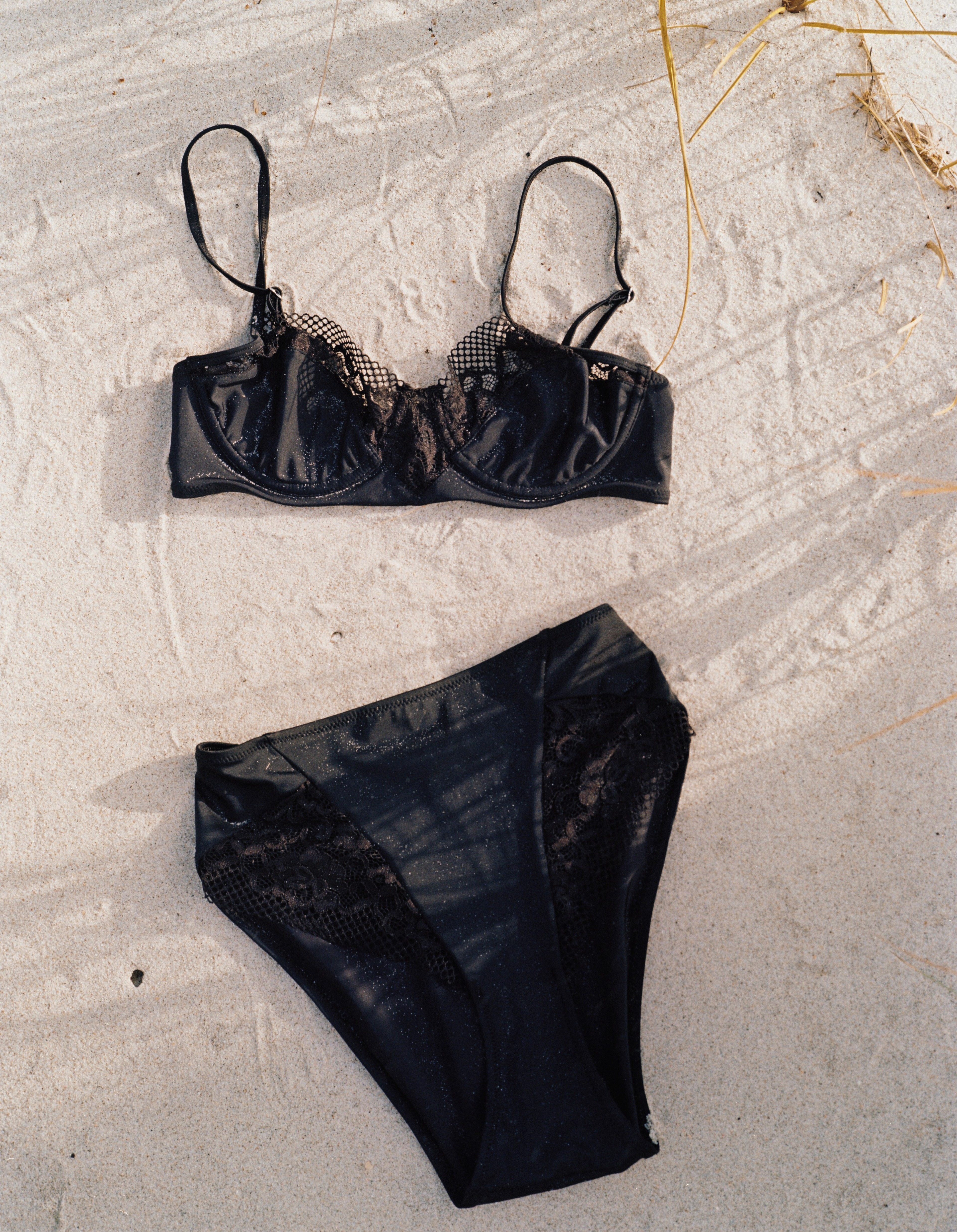 Odette Underwire Bikini Black - 7