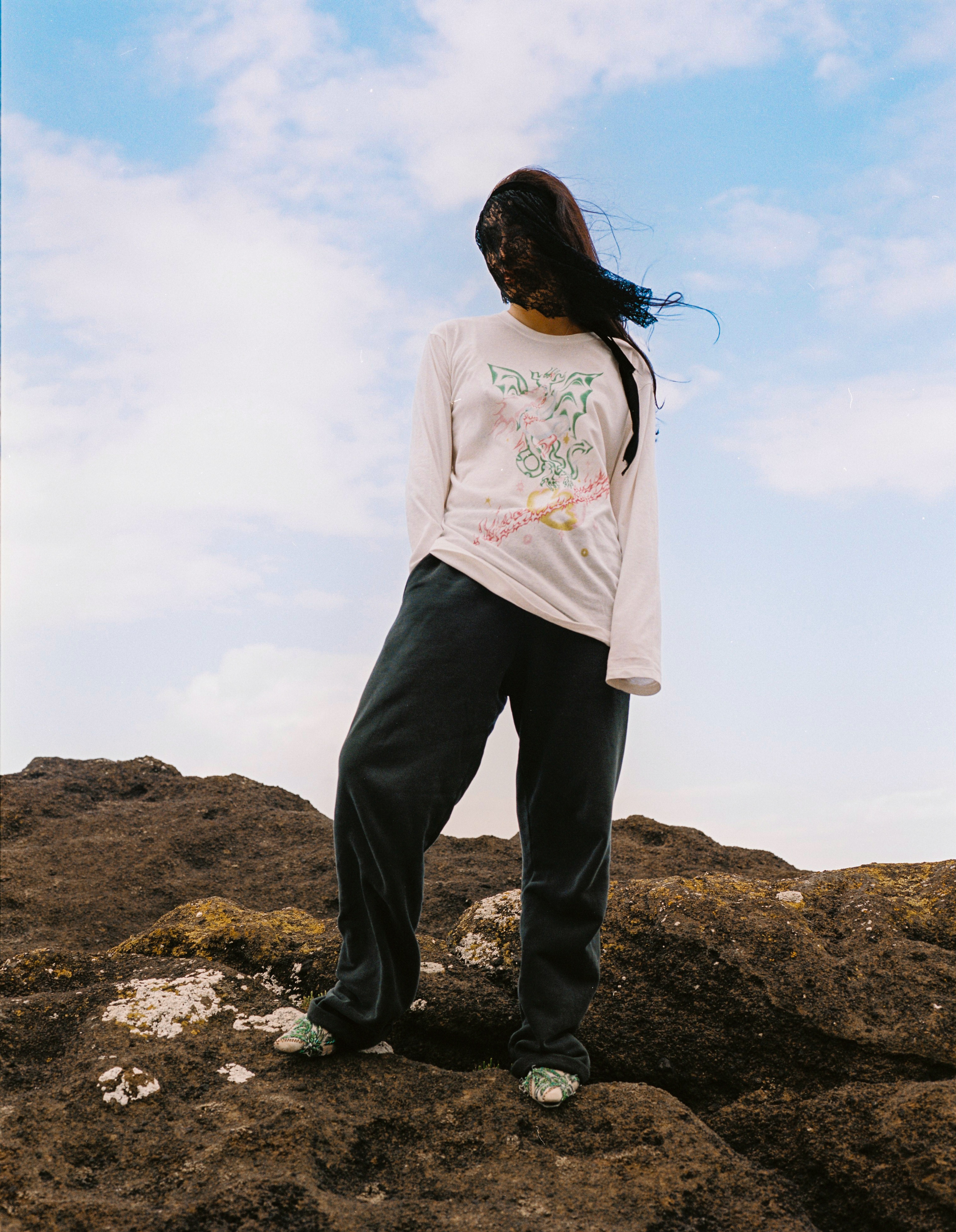 Dragon L/S Tee White - 1