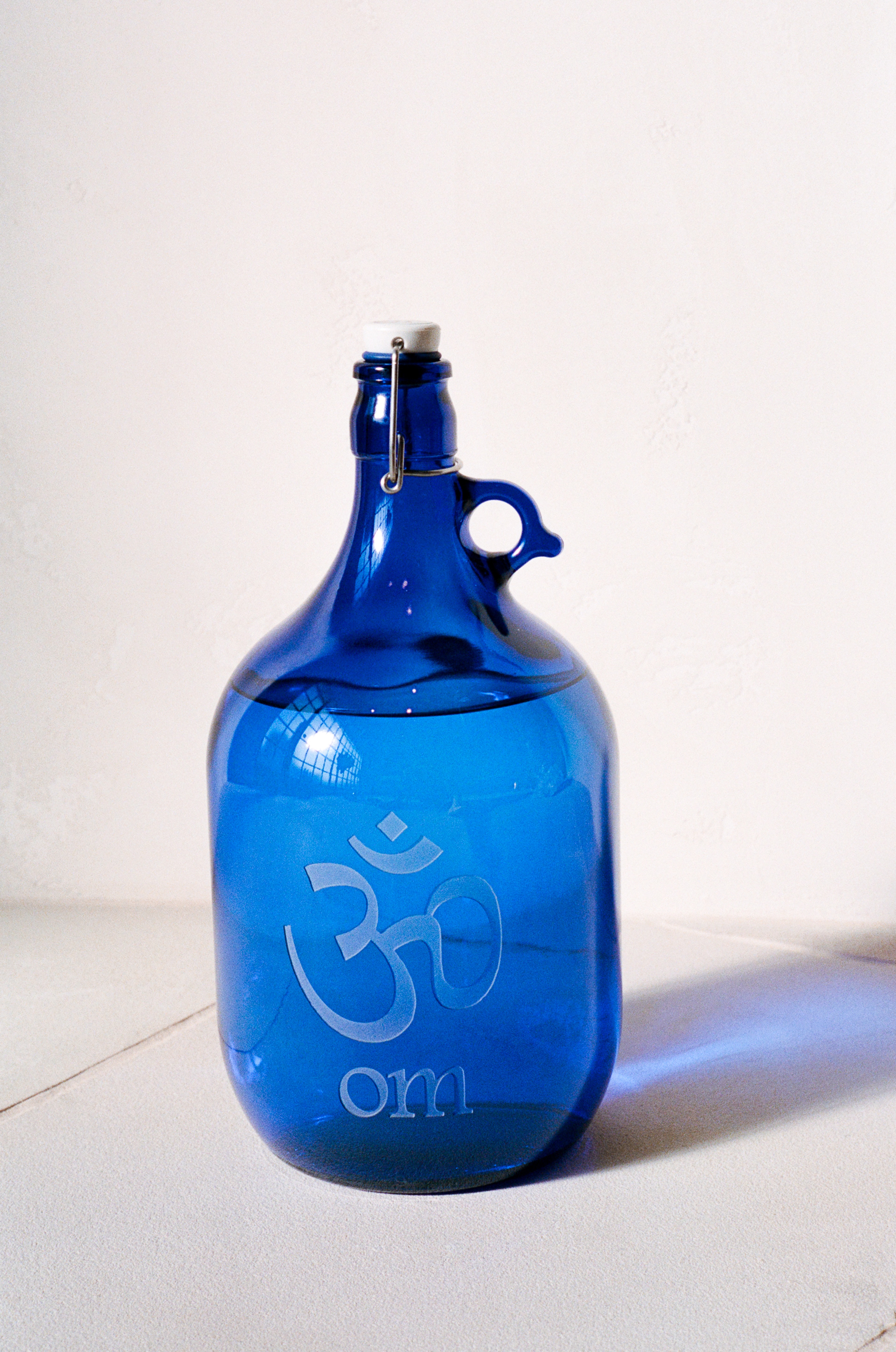 Blue Bottle Sandblasted 5L - 1