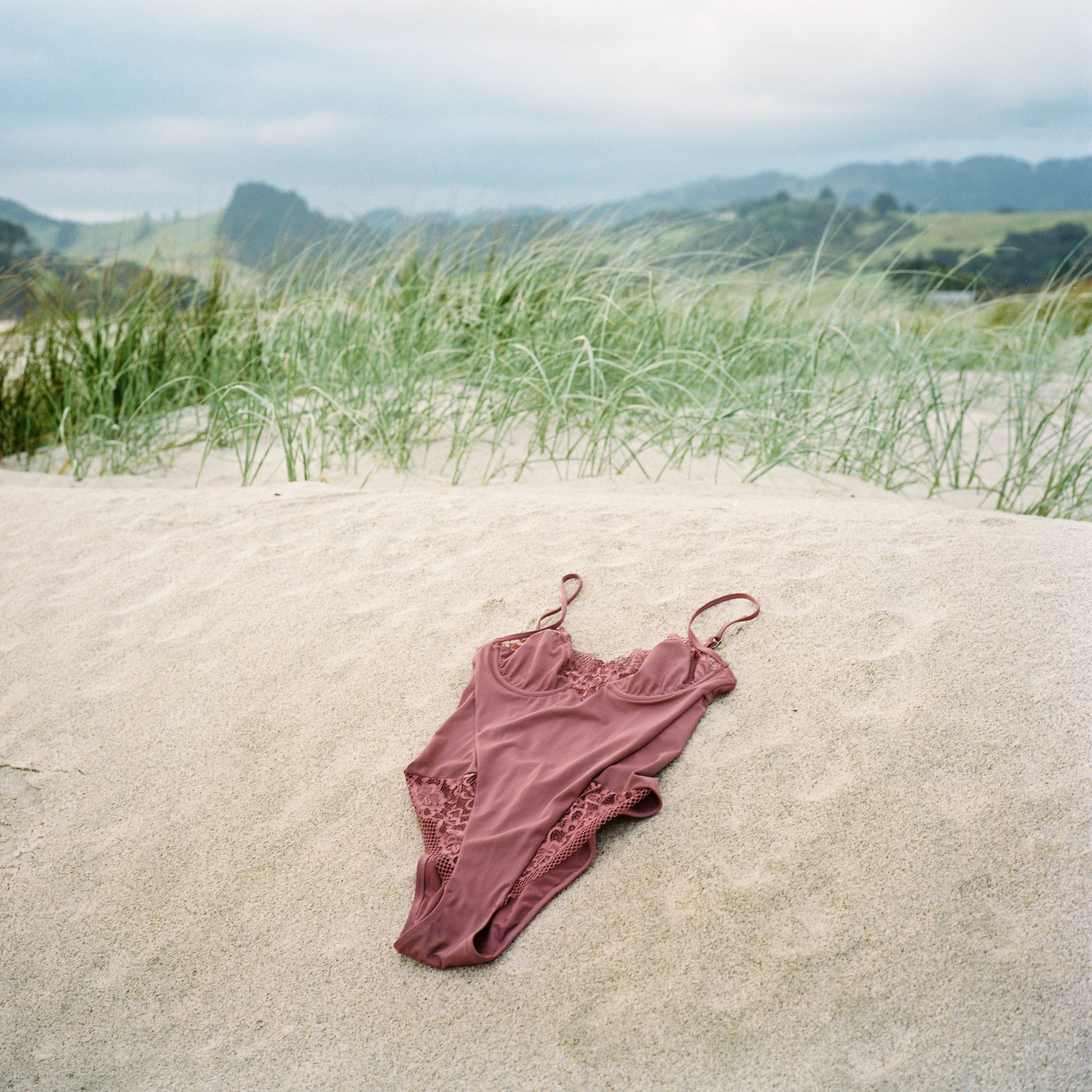 Odette Underwire Swimsuit Hollyhock - 8