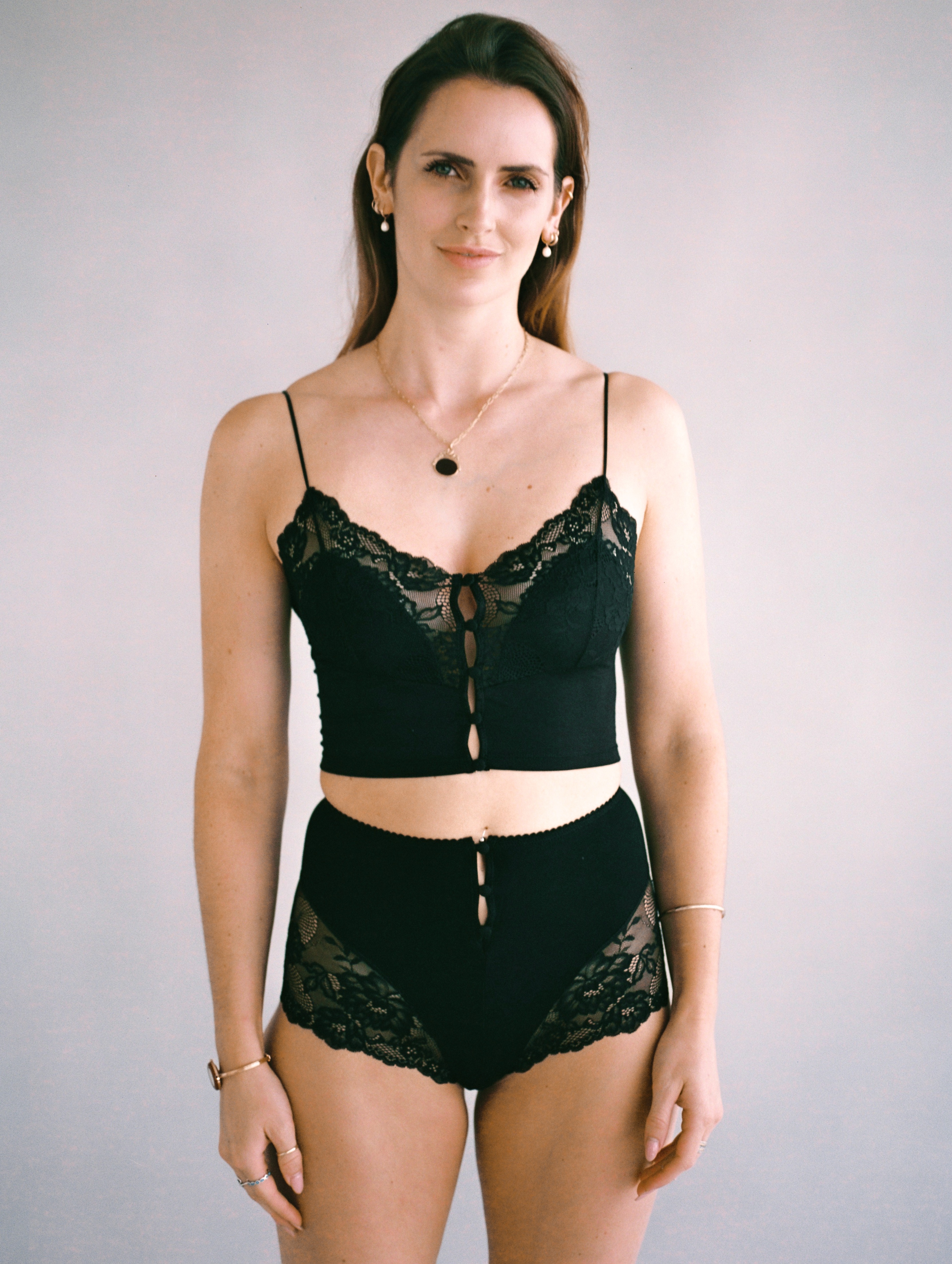Hollie Short Black - 4