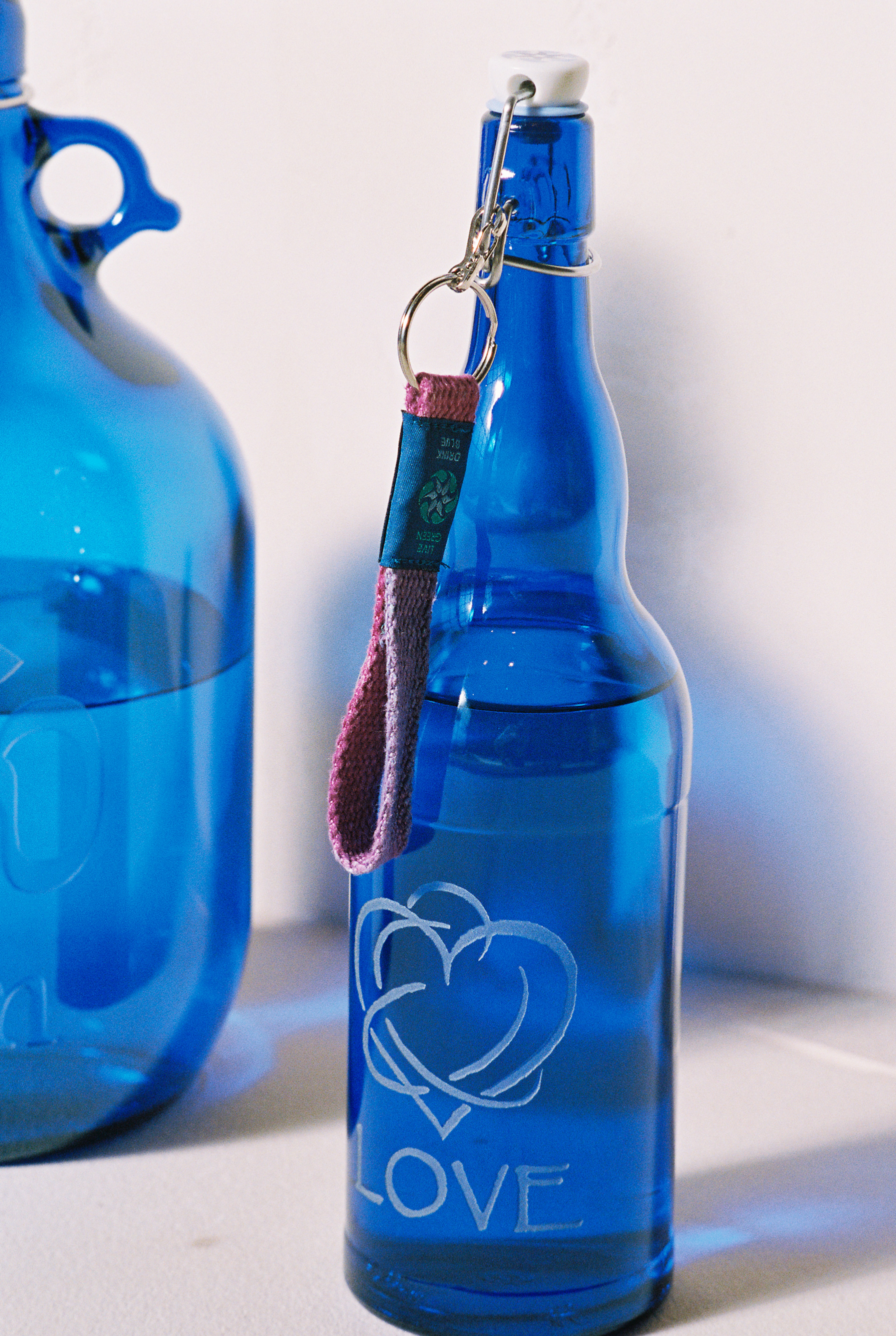 Blue Bottle Sandblasted 1L - 7