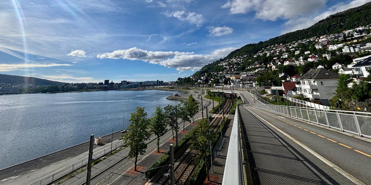 Generelt bilde av Bergen tatt fra Fløen, utsikt over Store Lungegaardsvann.