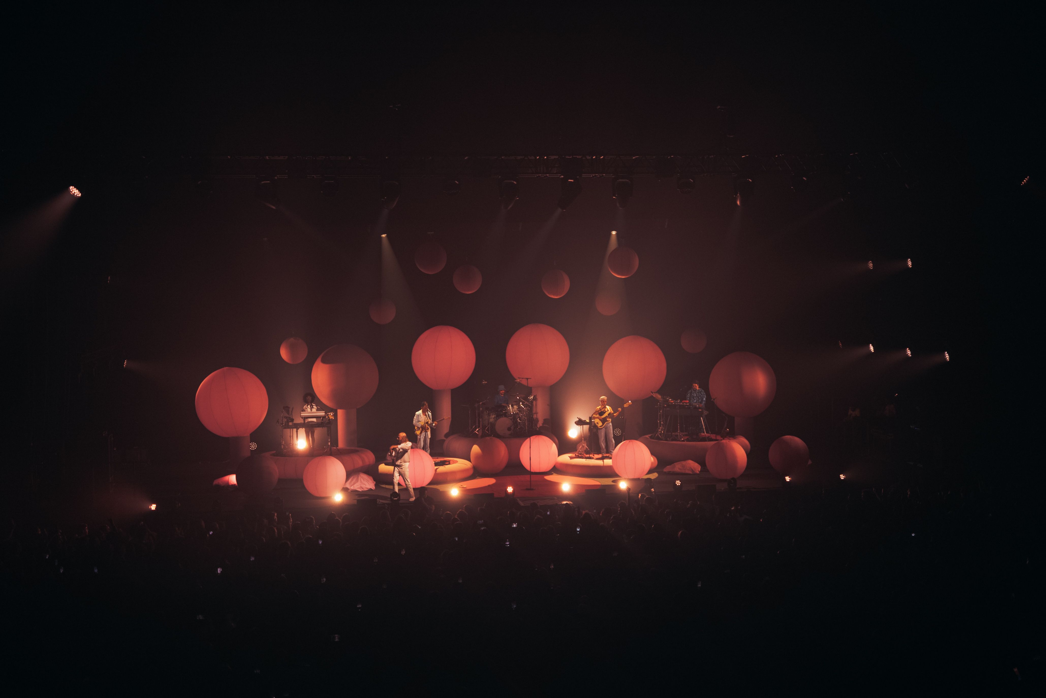 Philippe Katerine, Zouzou Tour, scénographie, design lumière