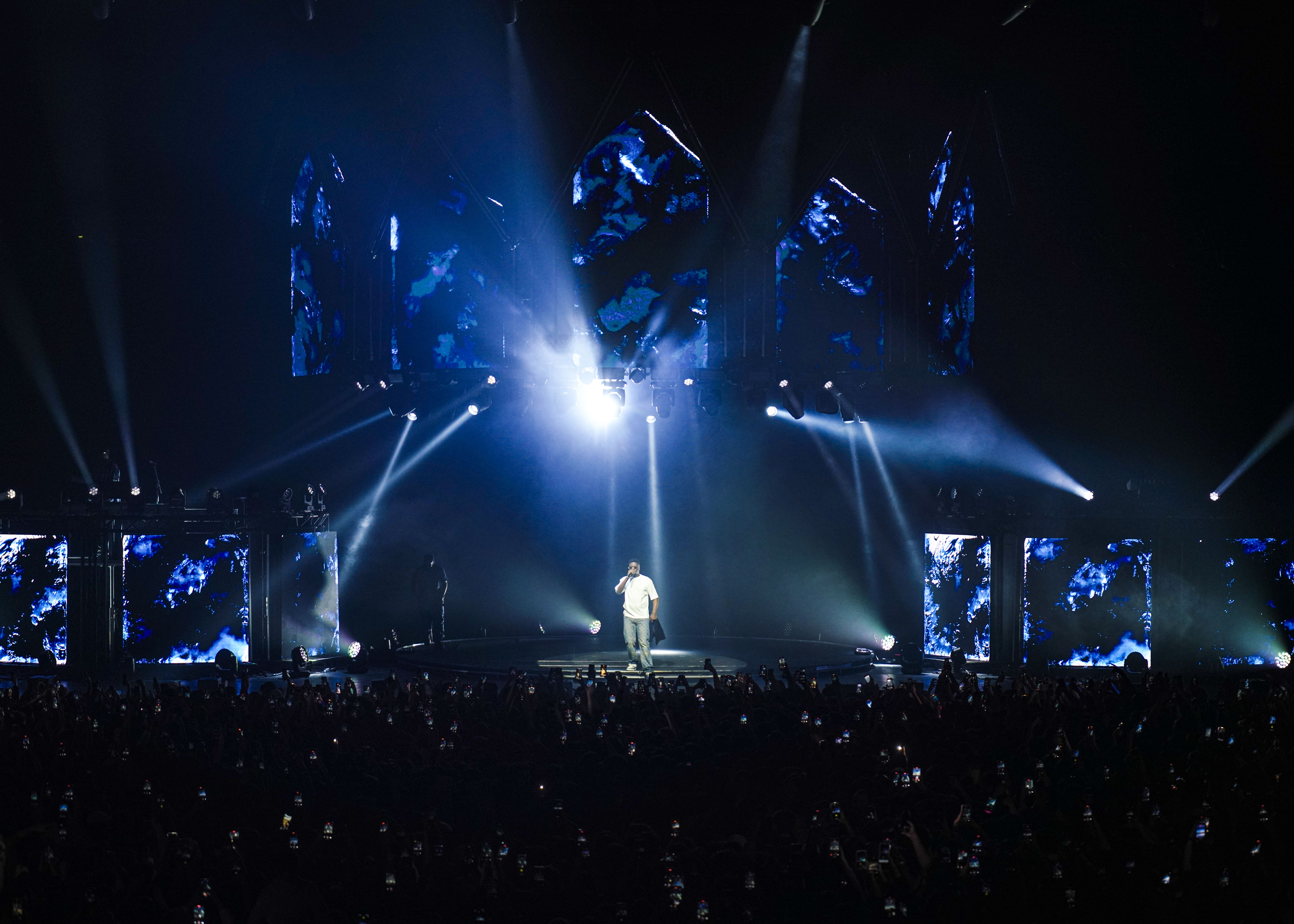 Ninho Niska, Goat Tour, Creative Direction, Stage Design, Light Design, Vidéo Design 
