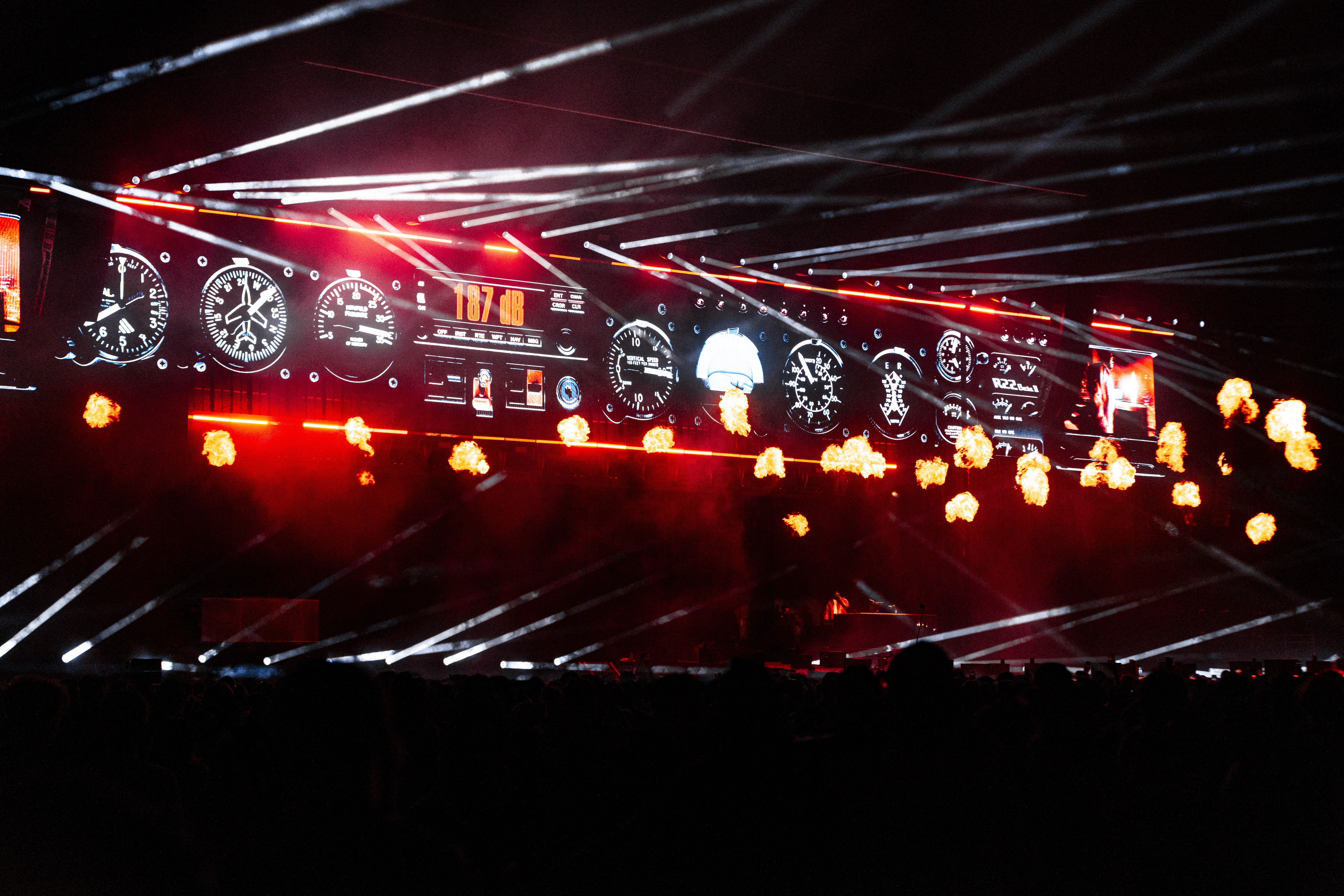 Ninho, Stade de France, 3 Mais 2025, Creative Direction, Stage Design, Light Design, Vidéo Design