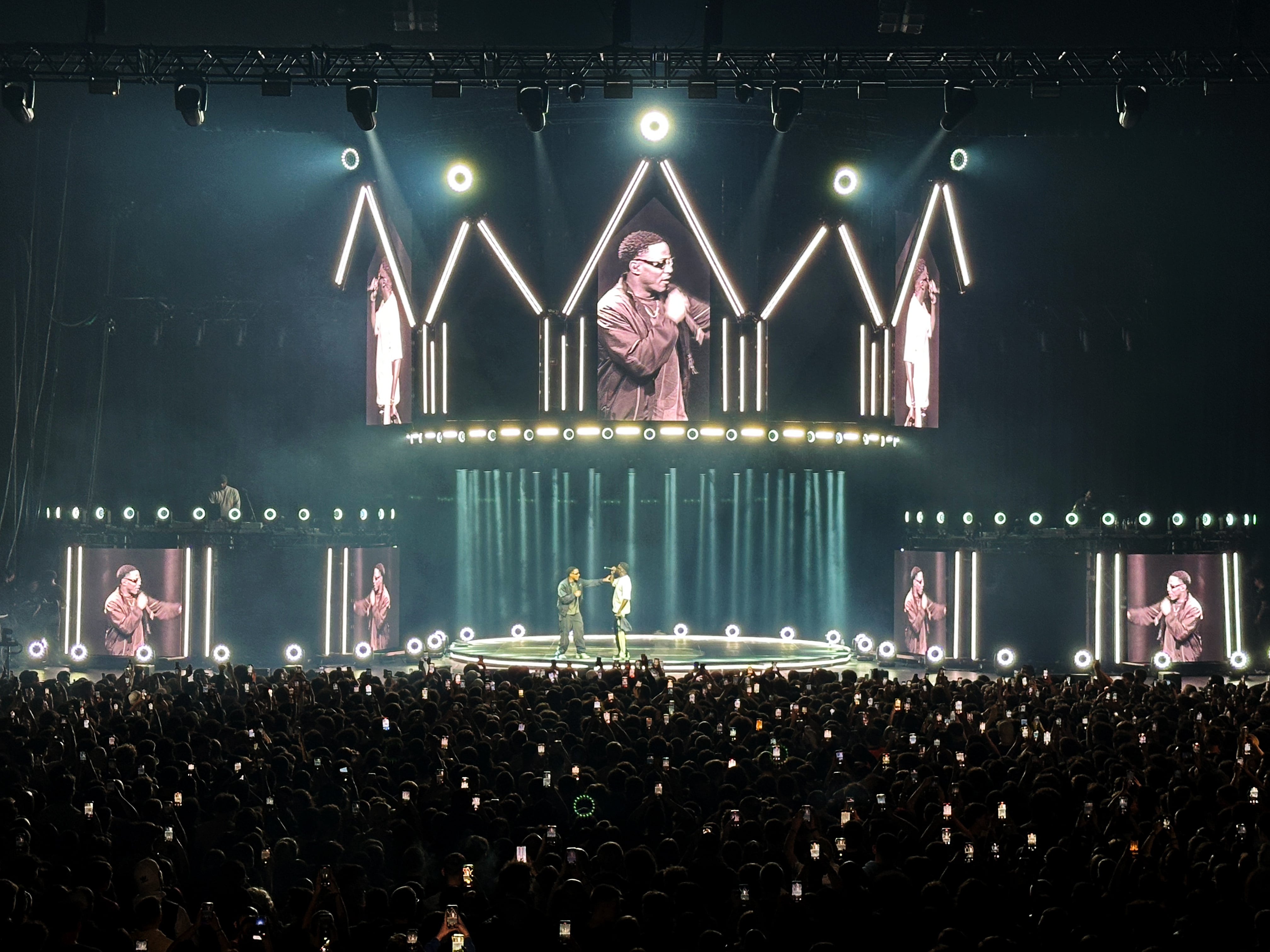 Ninho Niska, Goat Tour, Creative Direction, Stage Design, Light Design, Vidéo Design 