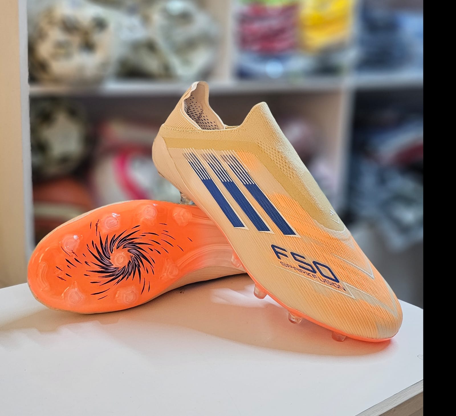Adidas F50 Sparkfusion Elite Laceless