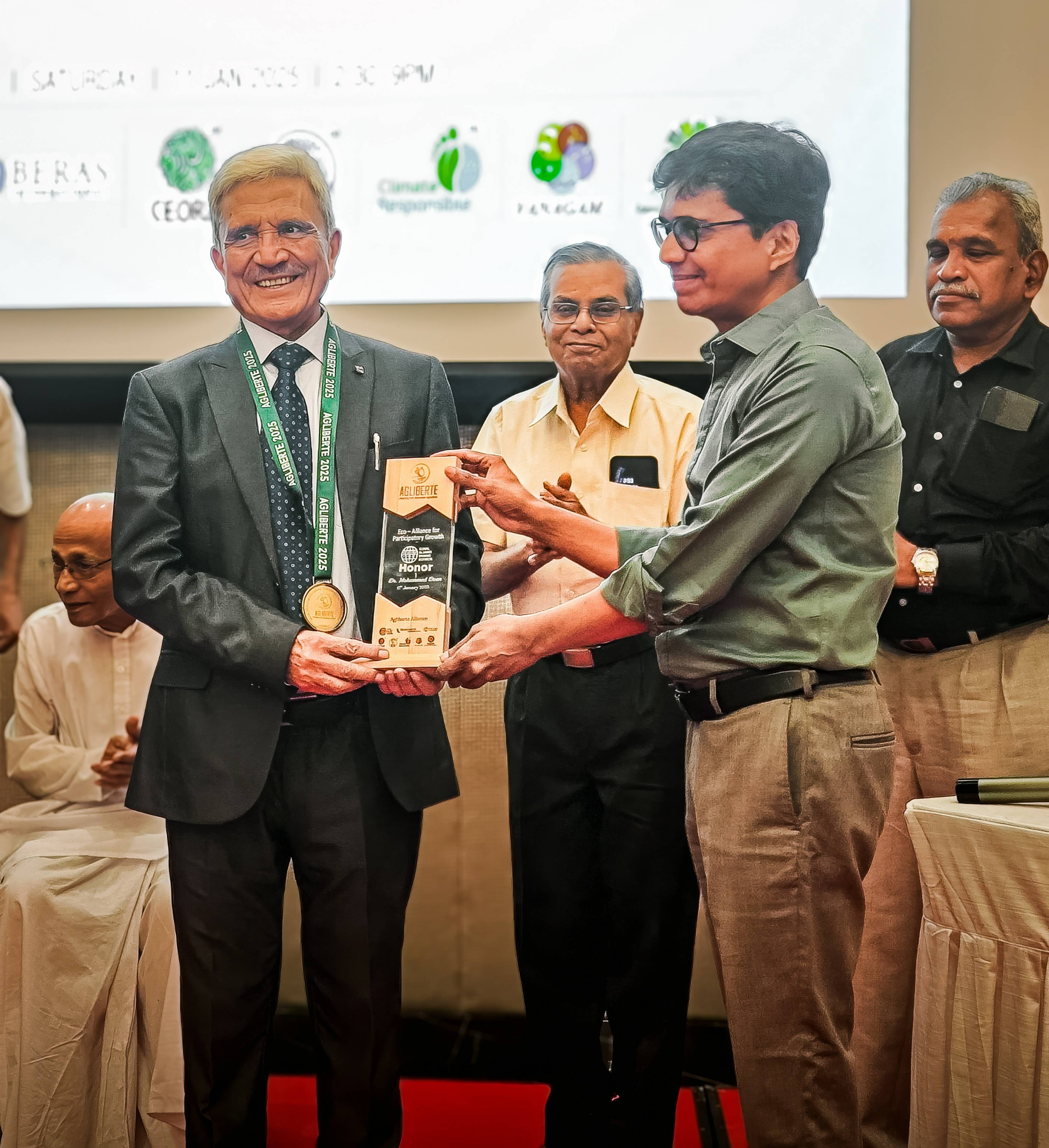 Smiles, applause and a well-deserved honour at Agliberte 2025. 🏆🌿