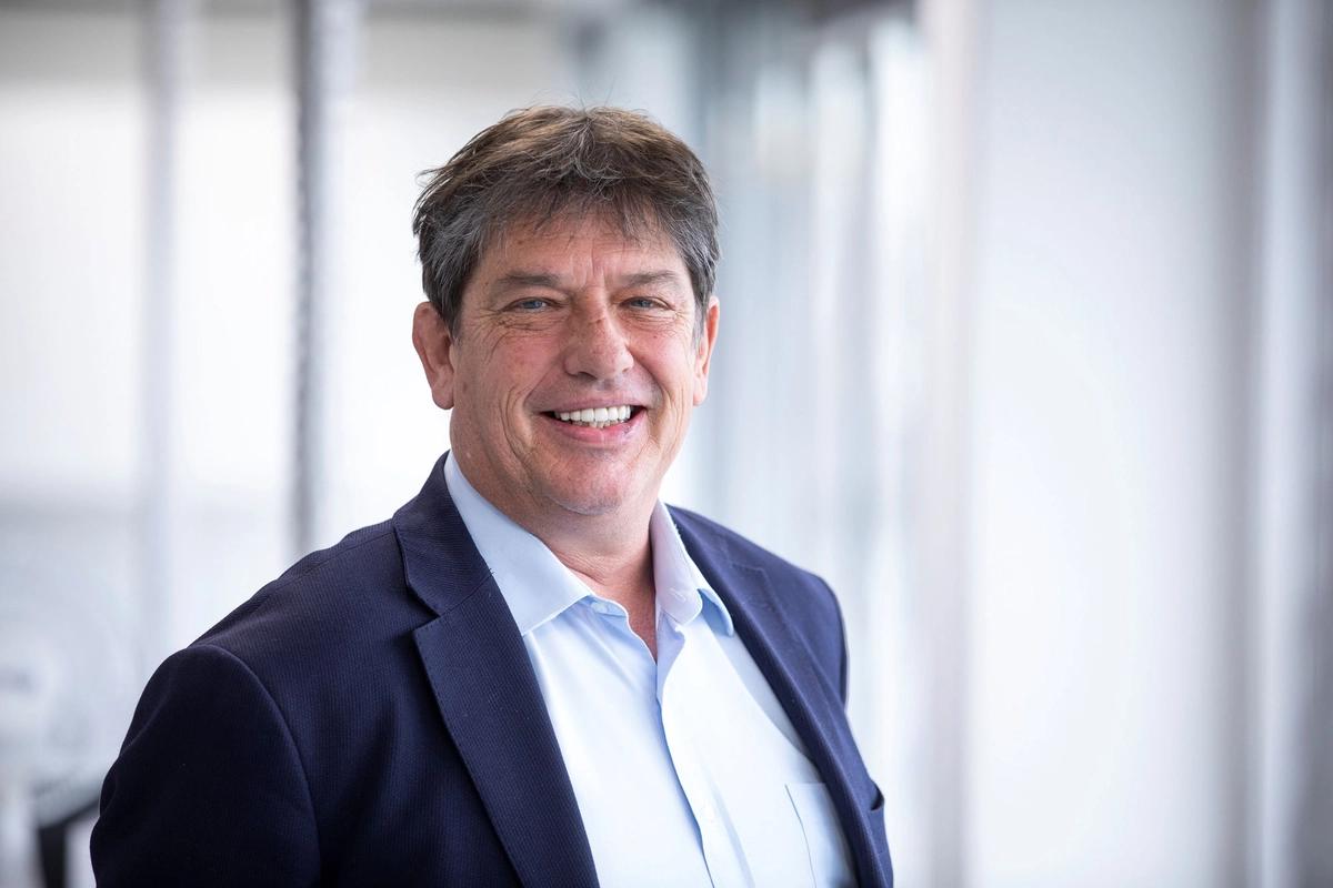 CHIEF EXECUTIVE OFFICER (CEO) Dr Jon Ryder