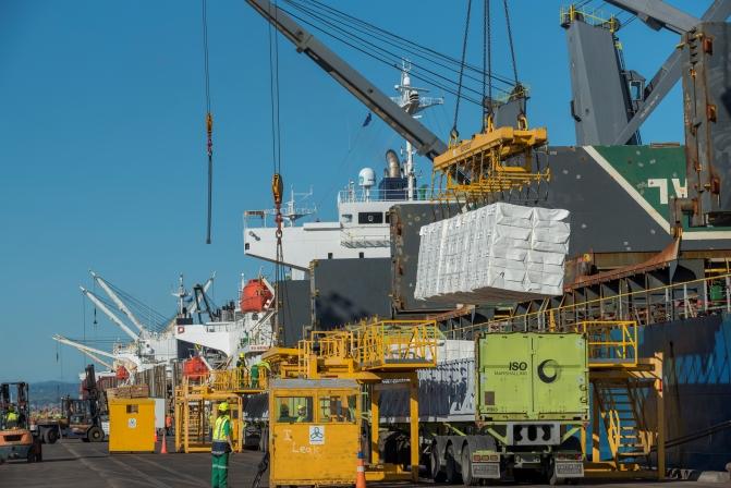 International Logistics shipping