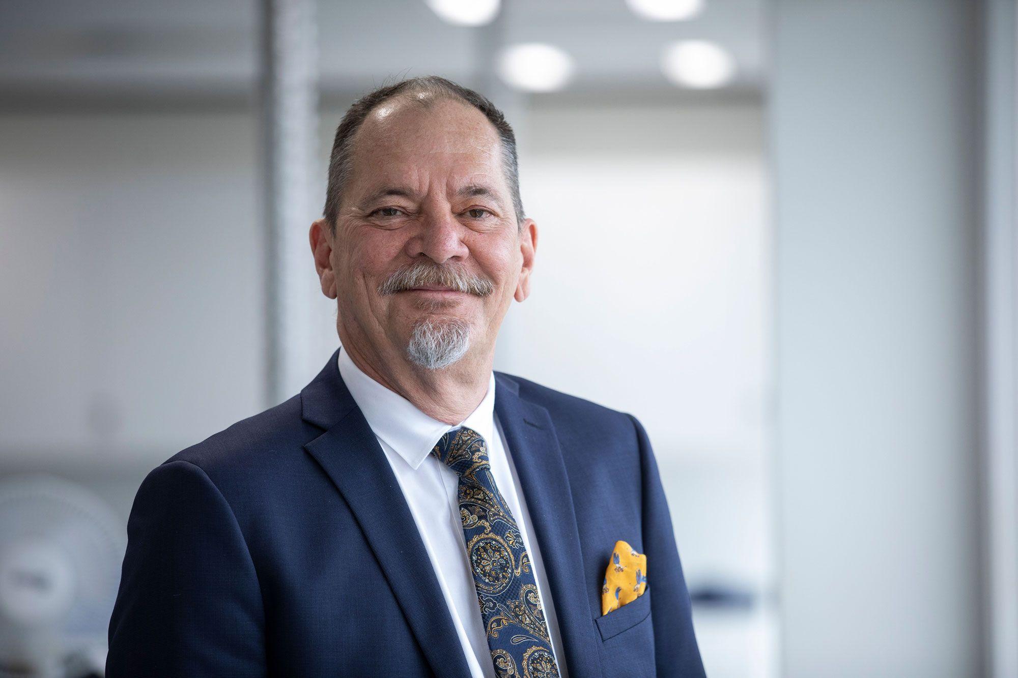 CHIEF FINANCIAL OFFICER (CFO) Karl Klinge