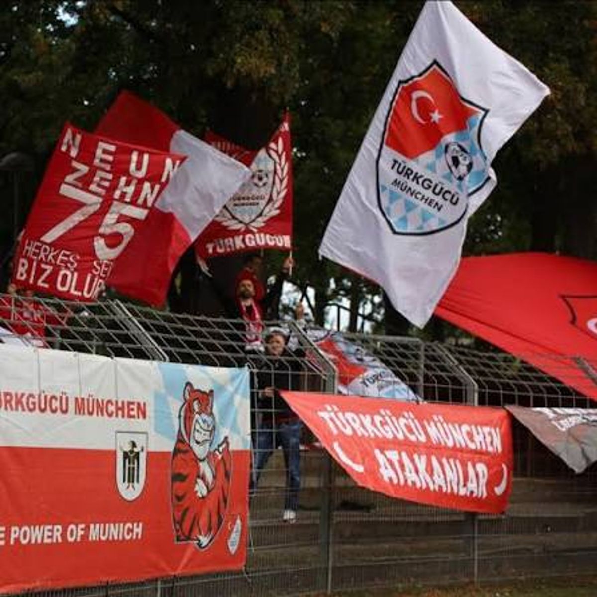 Saisonstart vor heimischer Kulisse