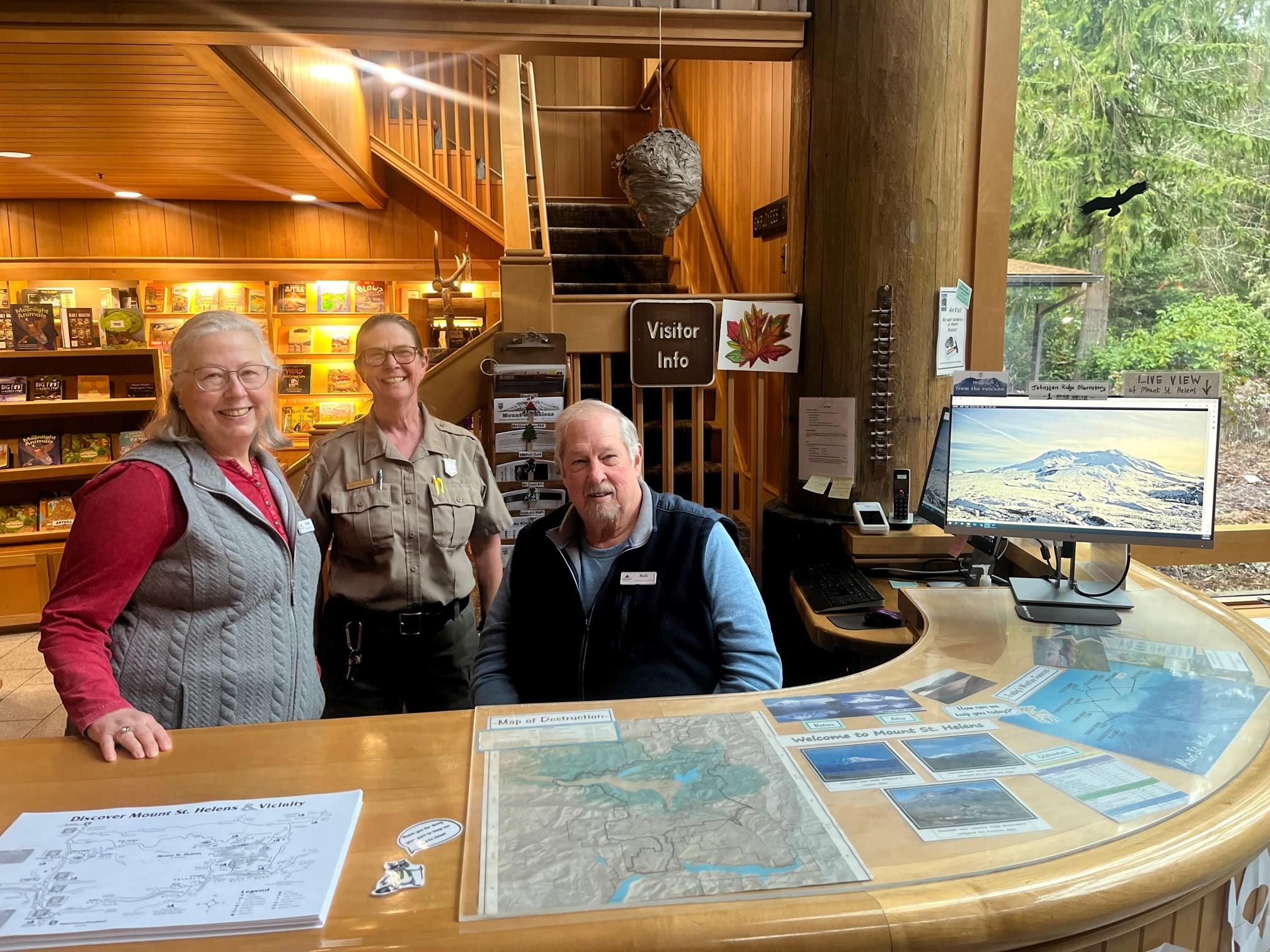 Friendly Washington State Parks staff and Mount St. Helens Institute volunteers ready to answer questions at the visitor center near Seaquest.