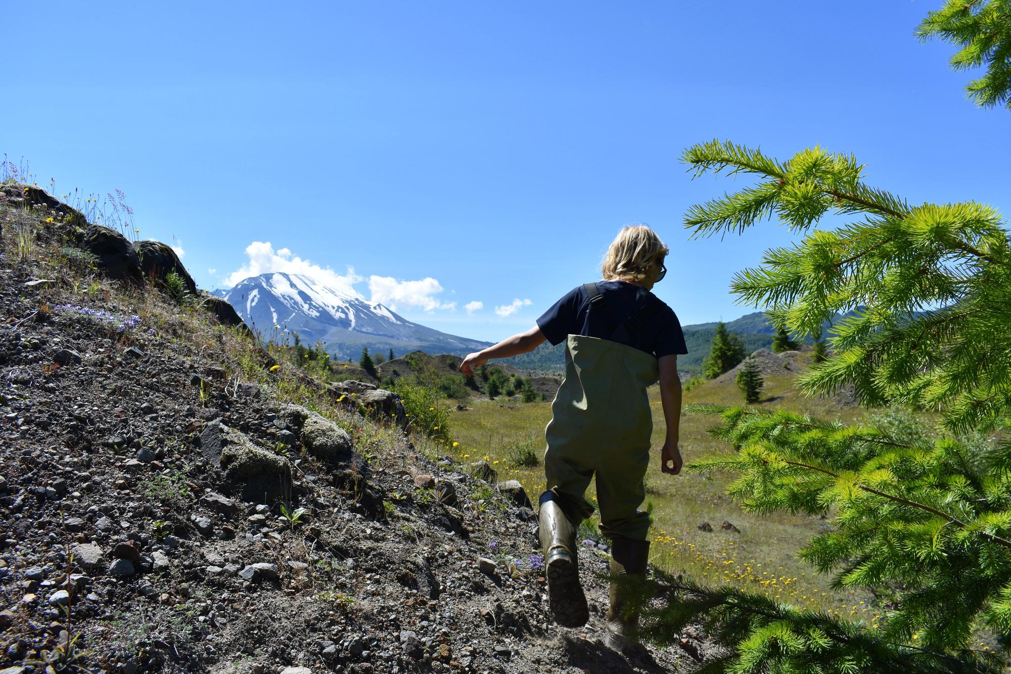 child and mountain