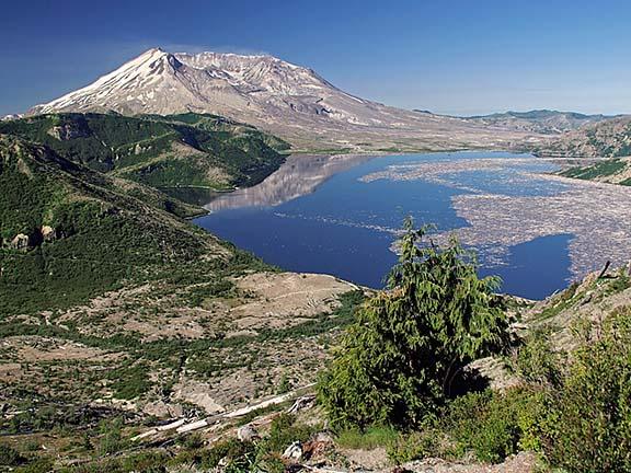 View of Mount St. Helens and Spirit Lake from the Mount Margaret backcountry. Photo credit Daryl Lloyd Longshadow