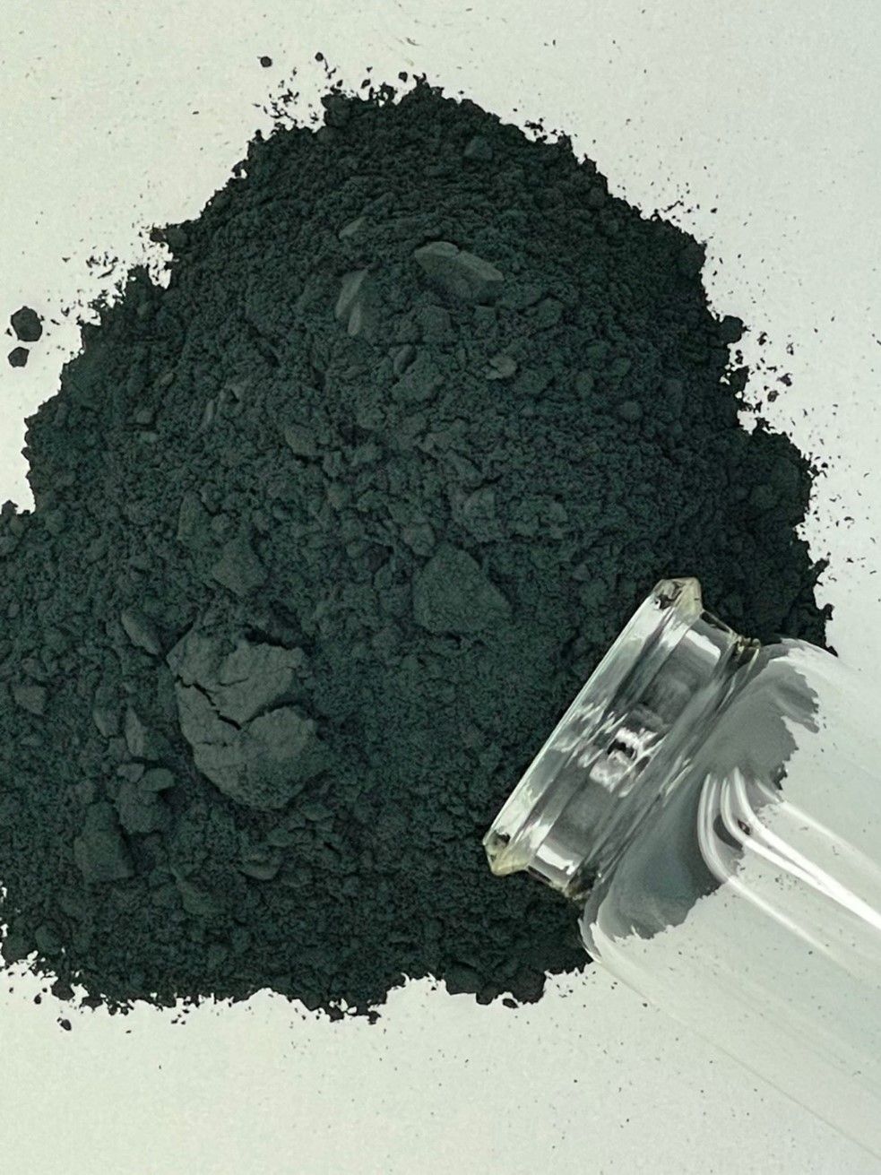 Silicon carbon (SiC)