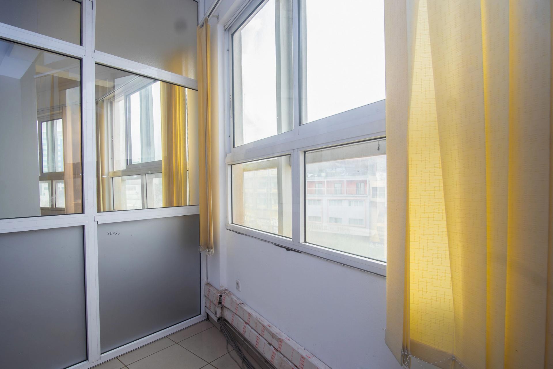 Bureau à louer, Marche Centrale Immeuble CCA - SCI AFG
