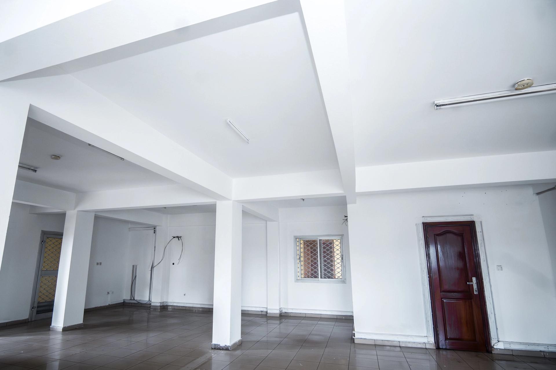 Bureau à louer, Marche Centrale Immeuble CCA - SCI AFG