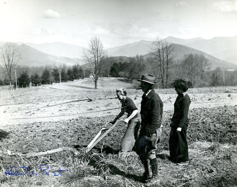 Students and Roscoe Penley farming at Blue Ridge campus, circa 1936-37.