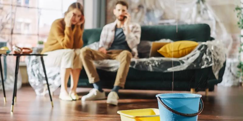 Does Homeowner’s Insurance Cover A New Roof Replacement?