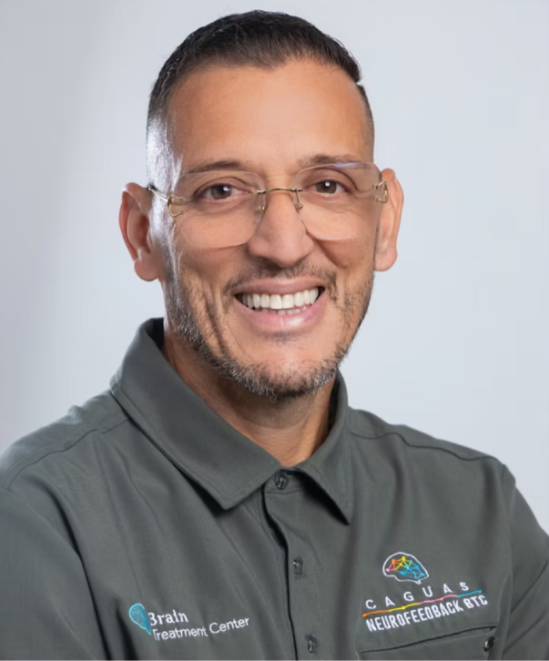 Roberto Fernandez (GOLDEN/DORADO)