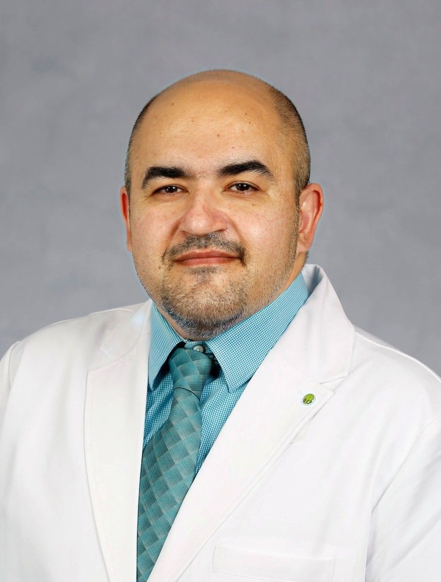Dr. Angelo Sadeghpour (Miami)