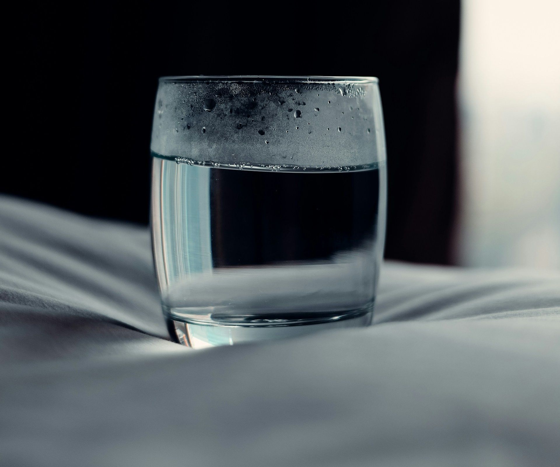 Should you drink water before going to bed?