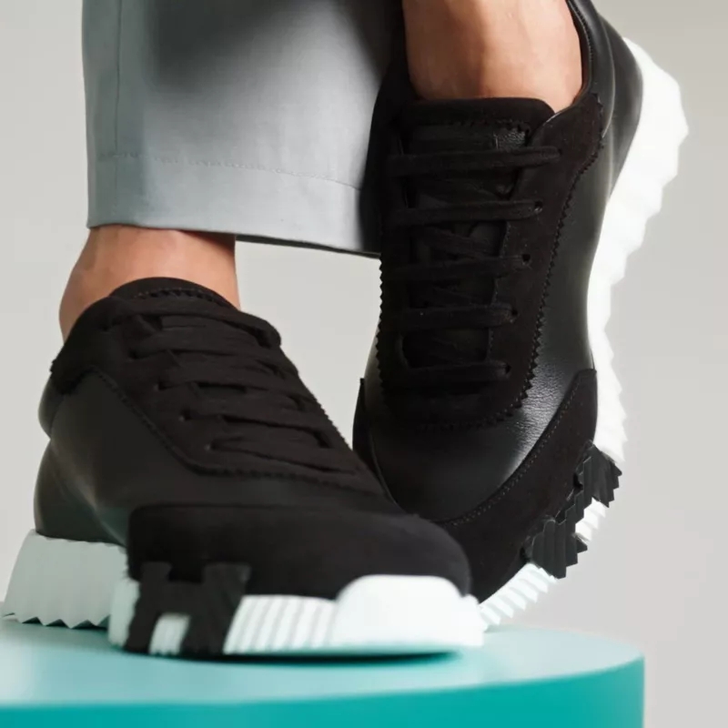 Sneakers Bouncing - Vue 2