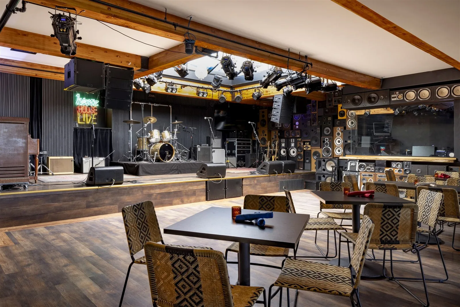 Ivan'z House stage and dance floor seen from the dining tables