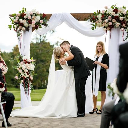 Reynolds Wedding Flower Arrangement Examples