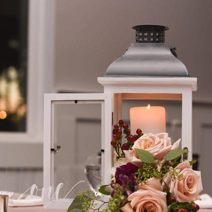 Bruno Wedding Flower Arrangement Examples