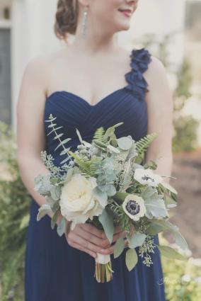 Glass Wedding Flower Arrangement Examples