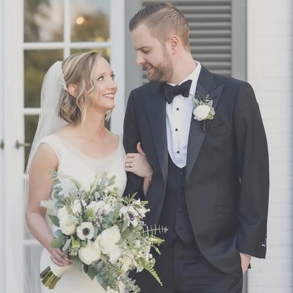 Glass Wedding Flower Arrangement Examples