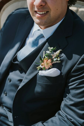 Bringle Wedding Flower Arrangement Examples