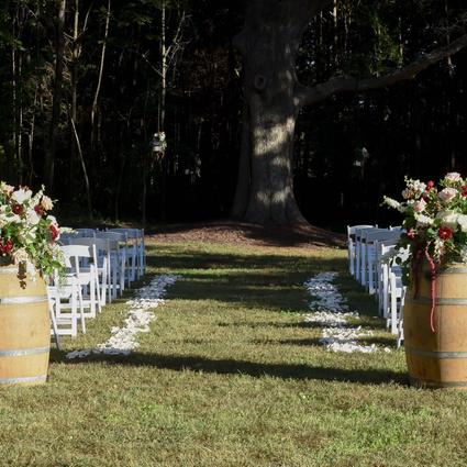 Bruno Wedding Flower Arrangement Examples