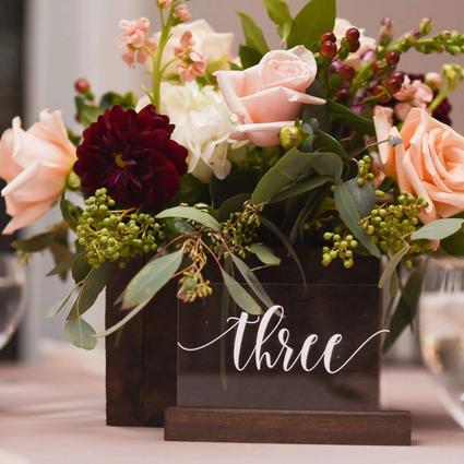 Bruno Wedding Flower Arrangement Examples