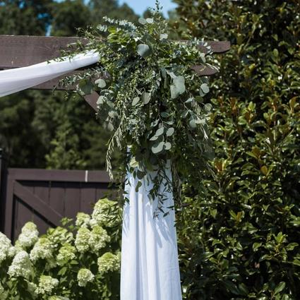 Flynn Wedding Flower Arrangement Examples