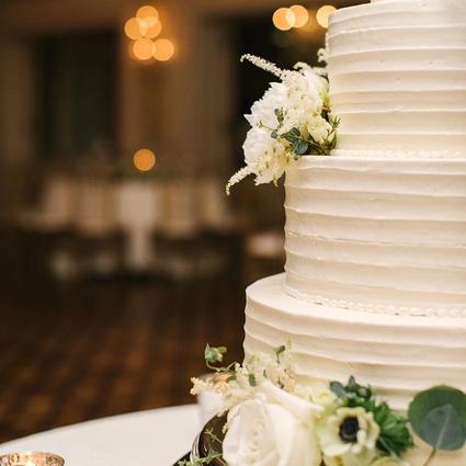 Ward Wedding Flower Arrangement Examples