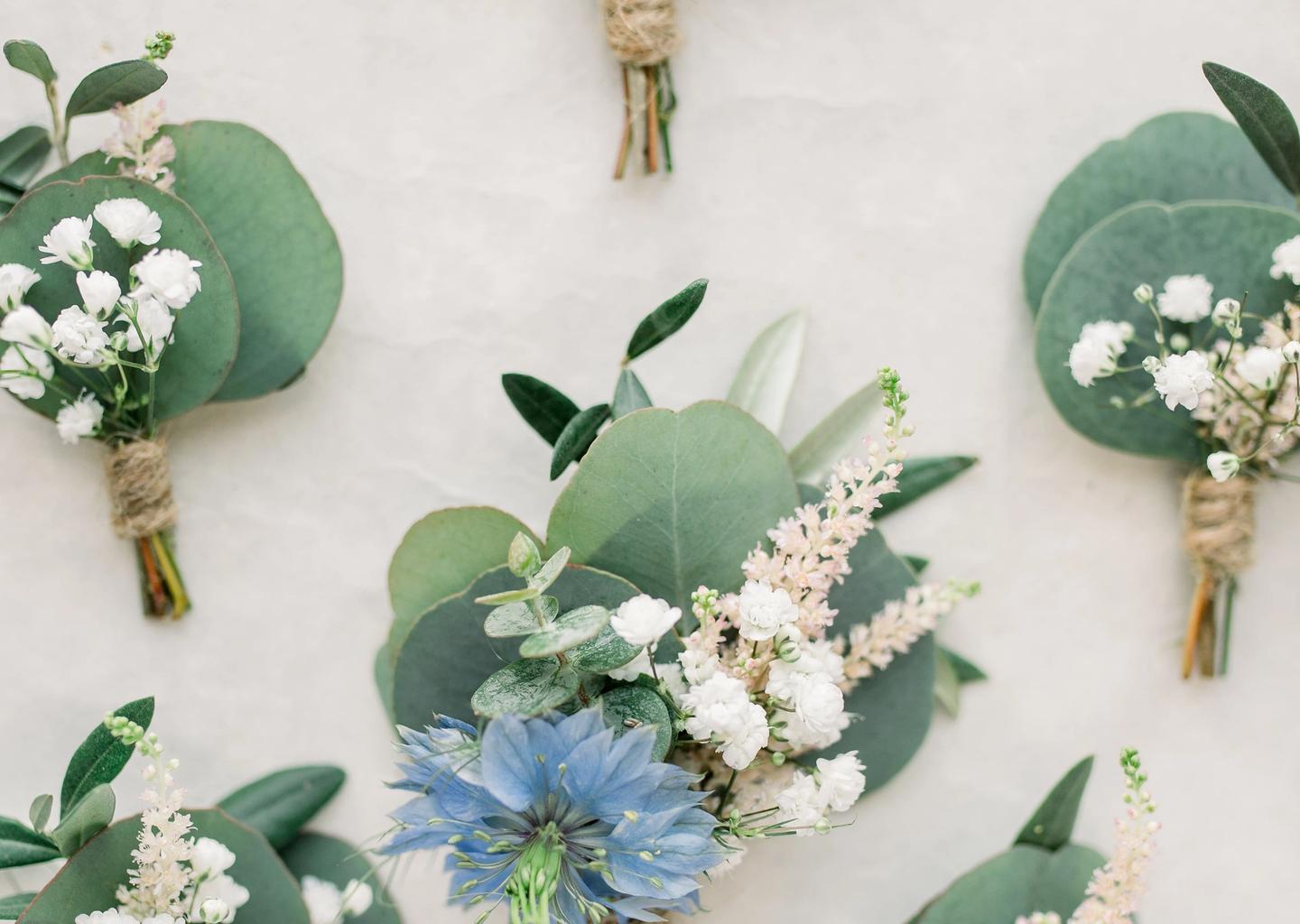 hastings wedding flower gallery willow branch flowers flowerchild design florist mooresville nc