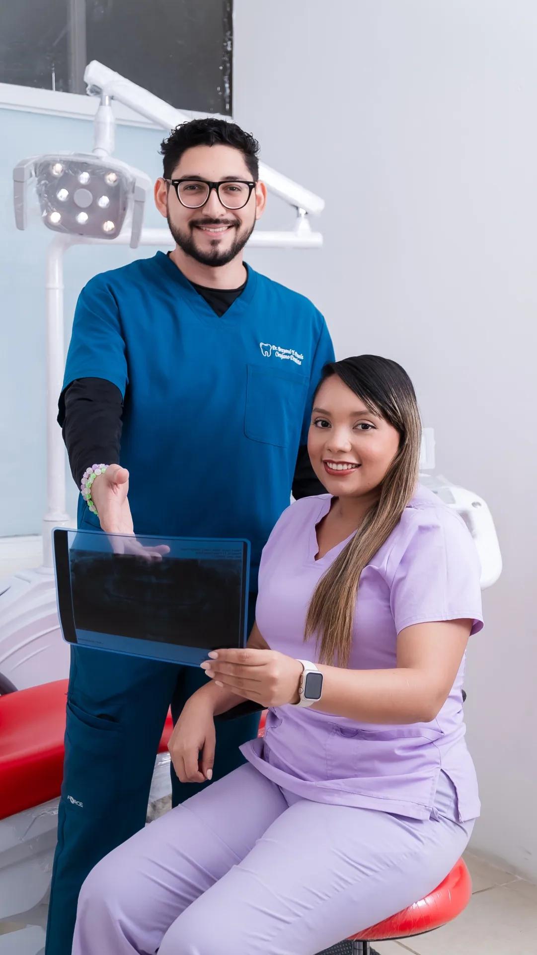 Historia de OdontoMédica