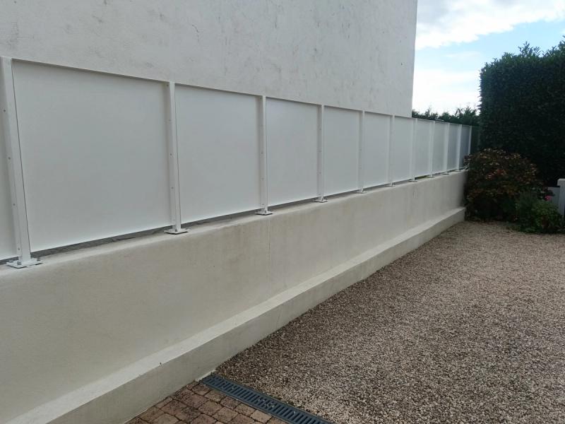 Brise-vue sur-mesure réalisé par DeniSoudure à Roanne