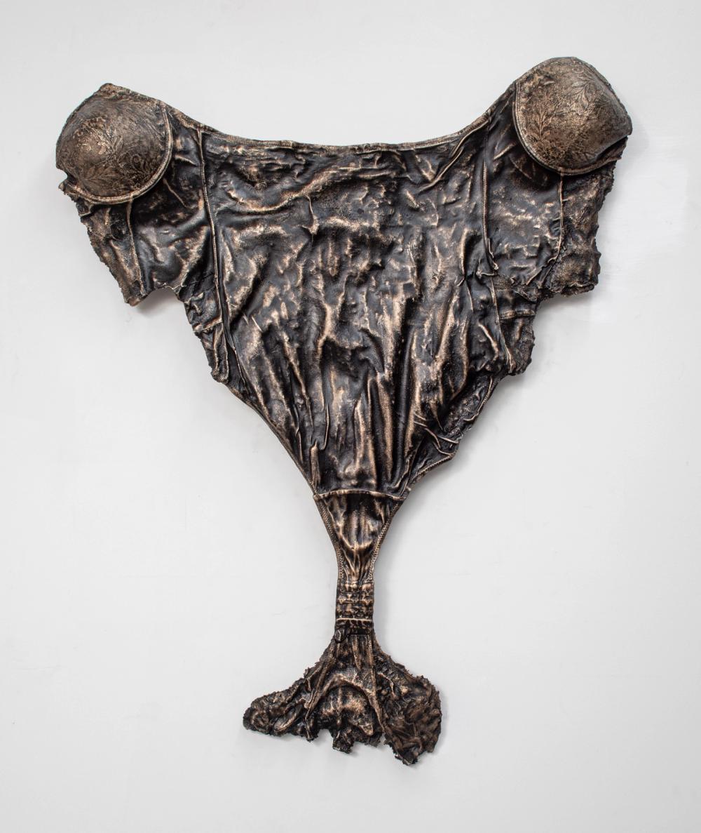 Woman With Her Torso Cut