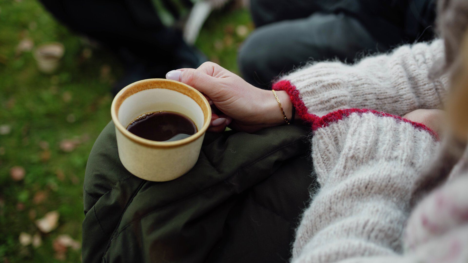 Coffee cup