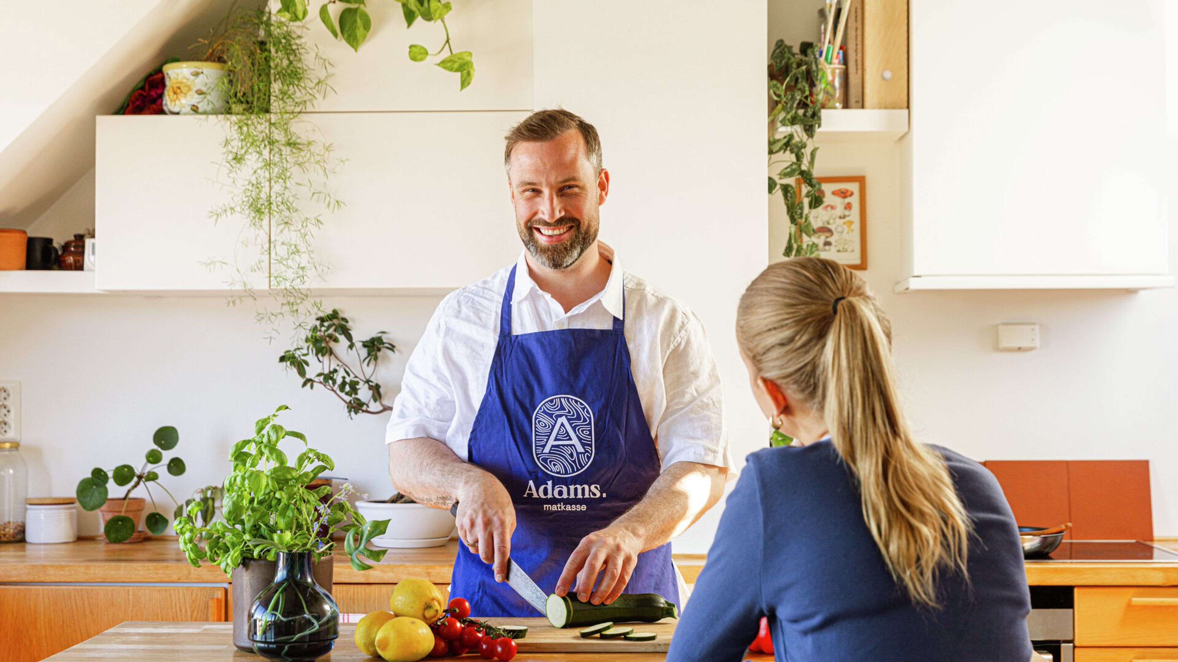 Sanne intervjuer Adam